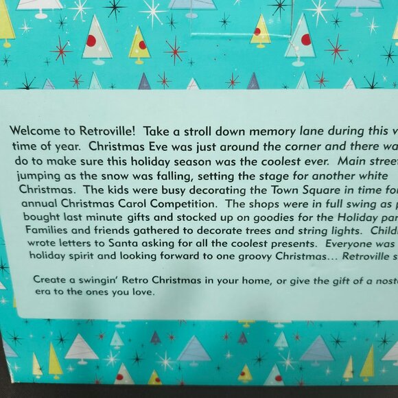 Vintage Santa's Workbench RetroVille Light up Mack's Service & Gas Station - Picture 6 of 9